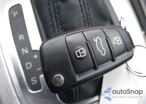 2016 Audi Q3 2.0T Premium Plus из США, поврежденный, VIN WA1GFCFS9GR018228